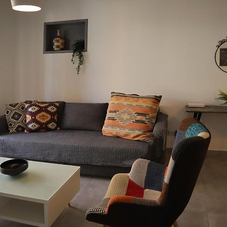 Alex'S Vacation Suite - 100M From The Beach - 6 Guests Пафос Экстерьер фото